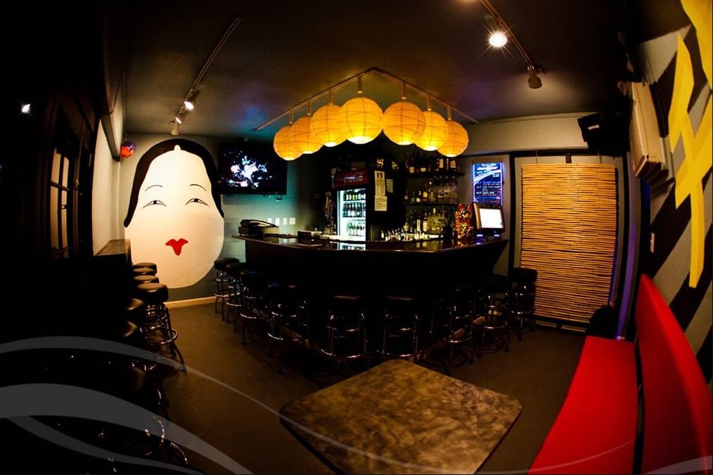 Wang Chung's Karaoke Bar, photo 2