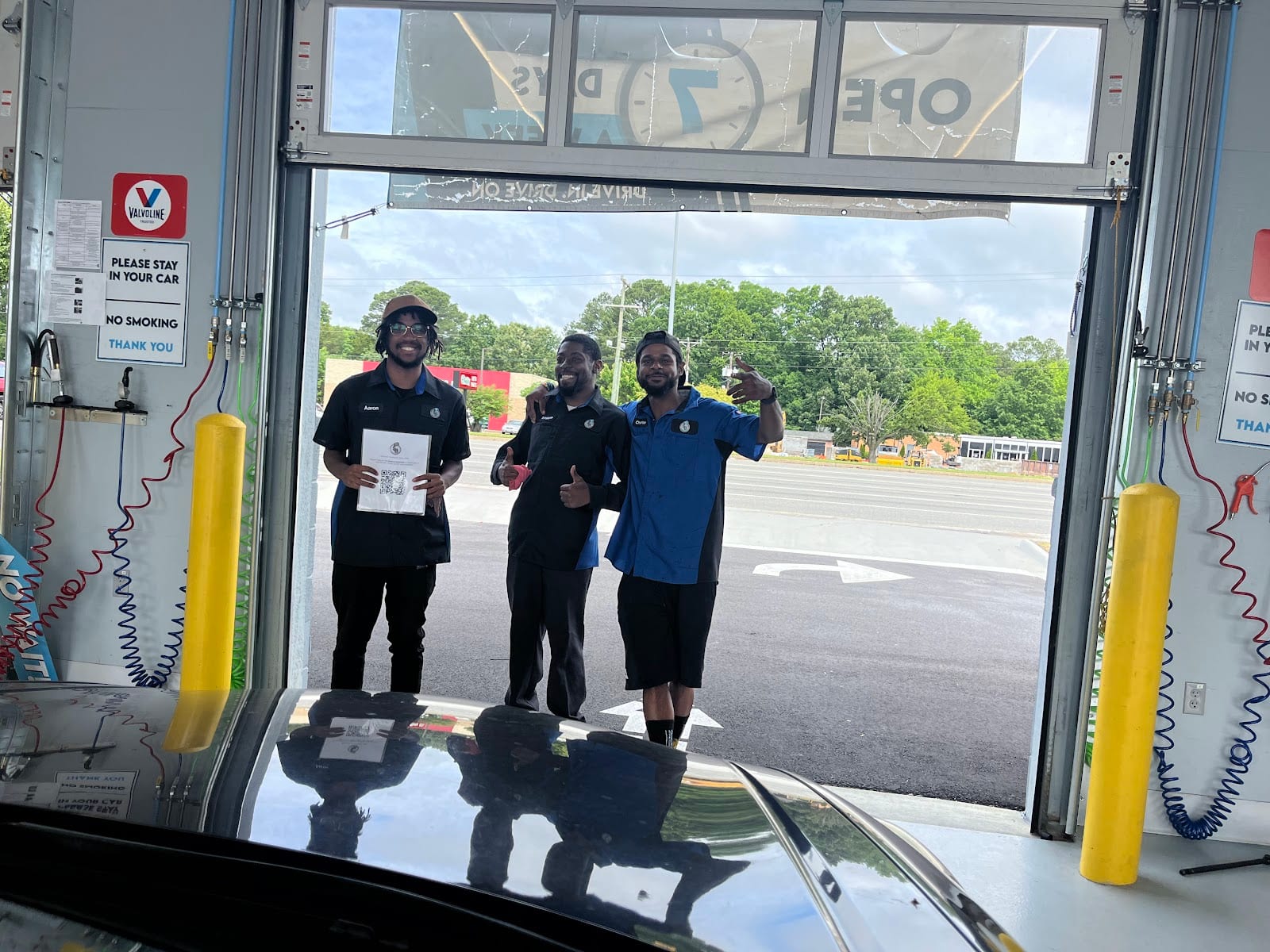Strickland Brothers 10 Minute Oil Change, photo 3