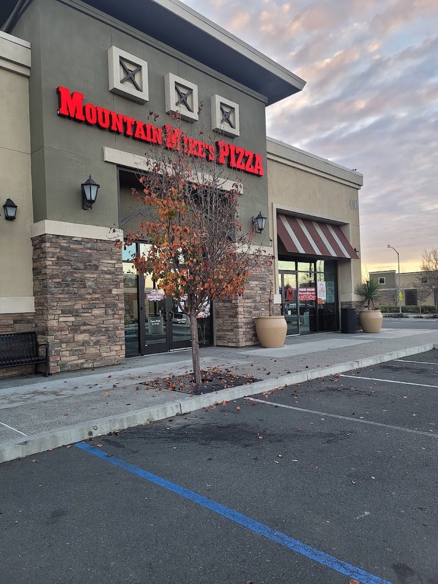 Mountain Mike's Pizza, photo 2