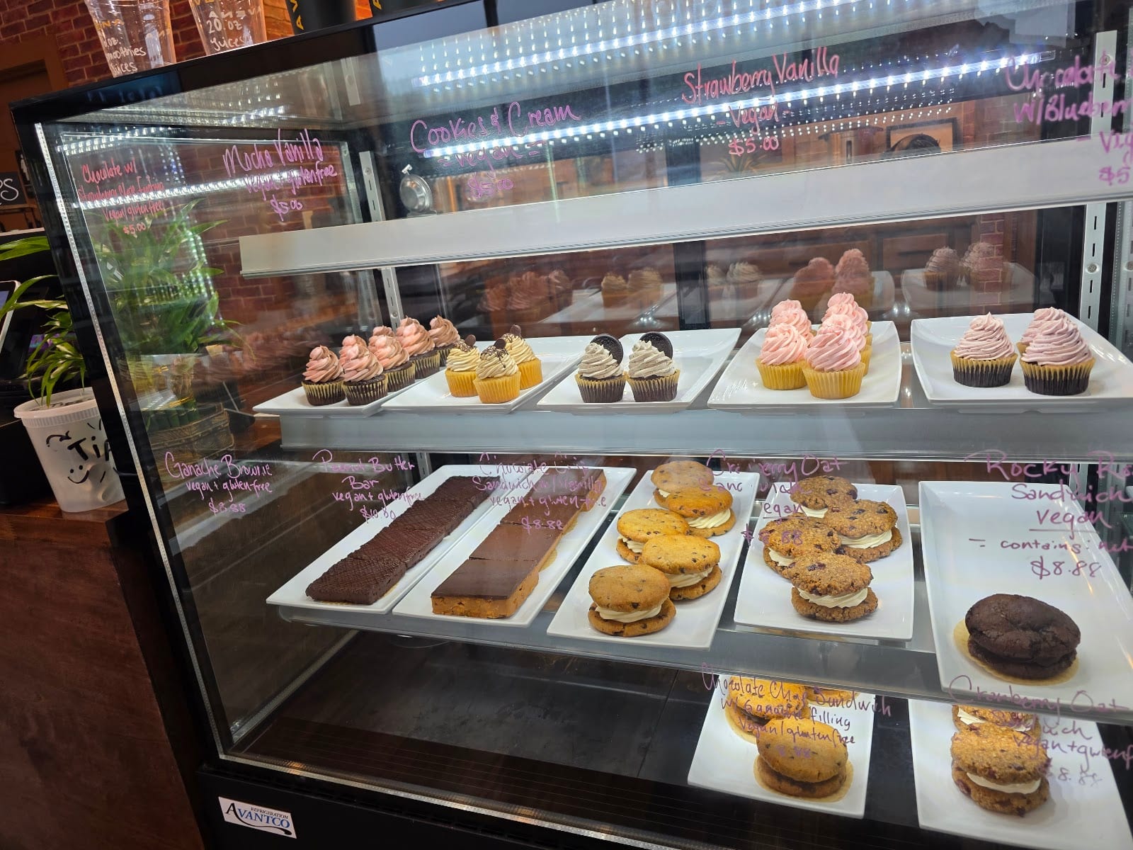 Avena Bakery & Cafe