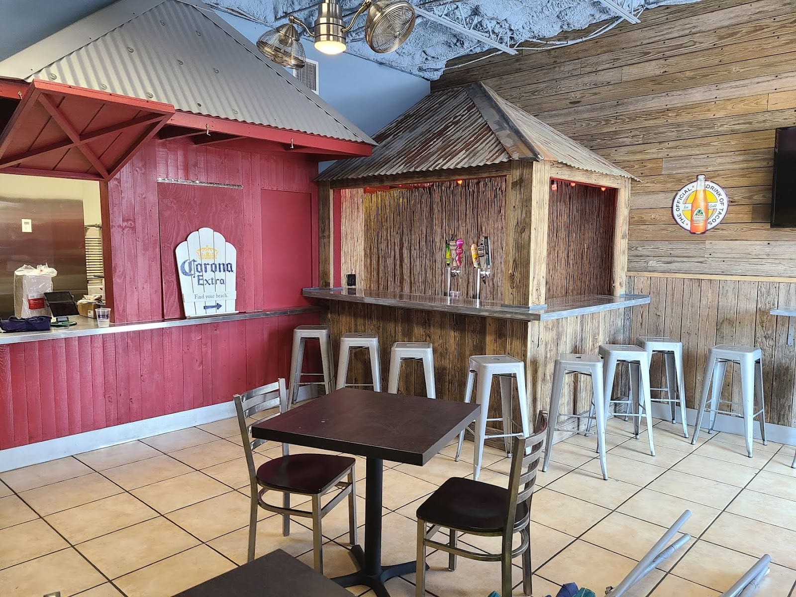 Island House Taqueria, photo 4
