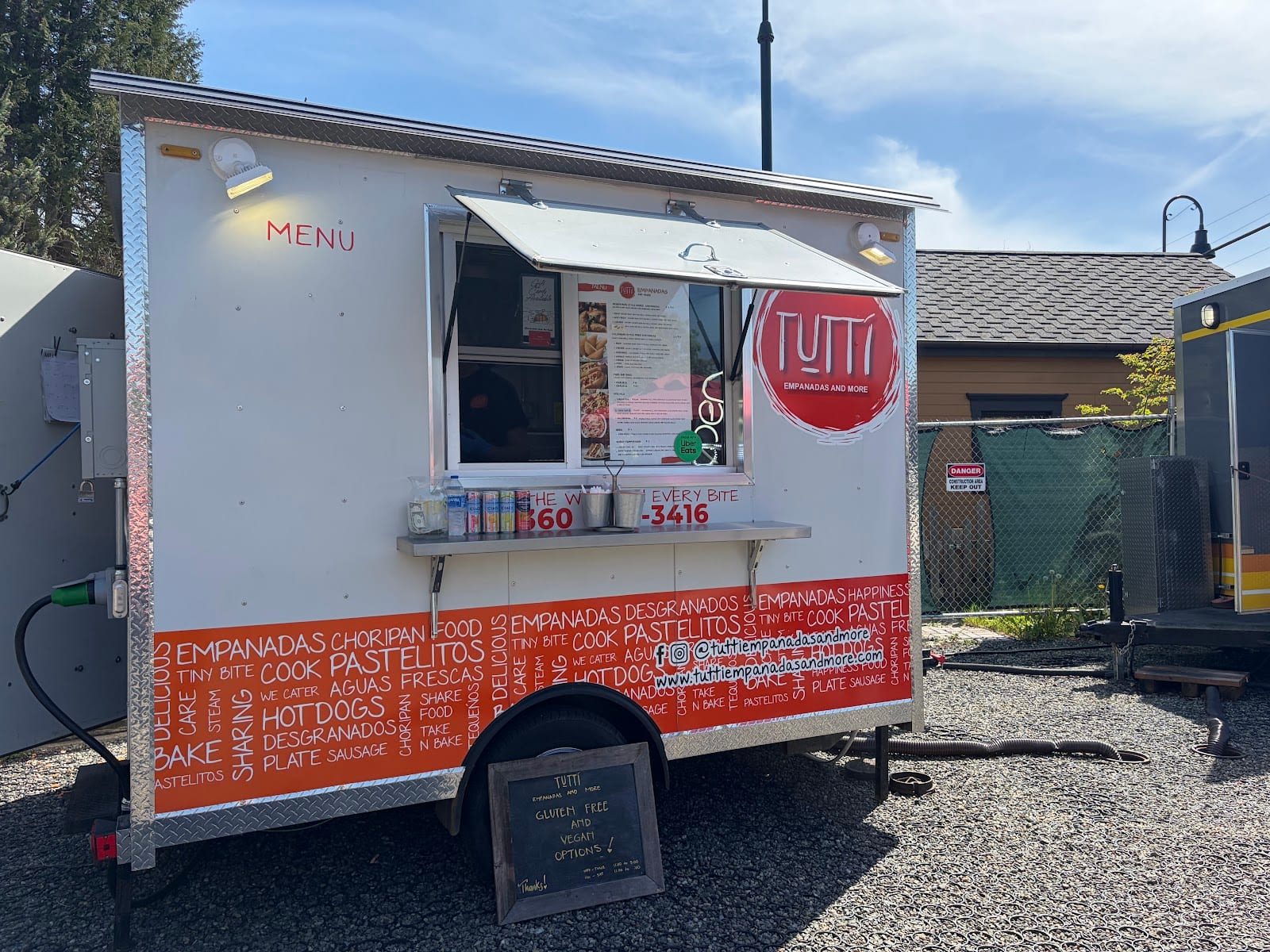 Tutti Empanadas and More | Food Truck