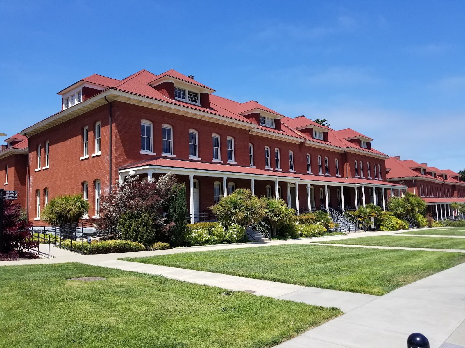 Main Parade Lawn, photo 3