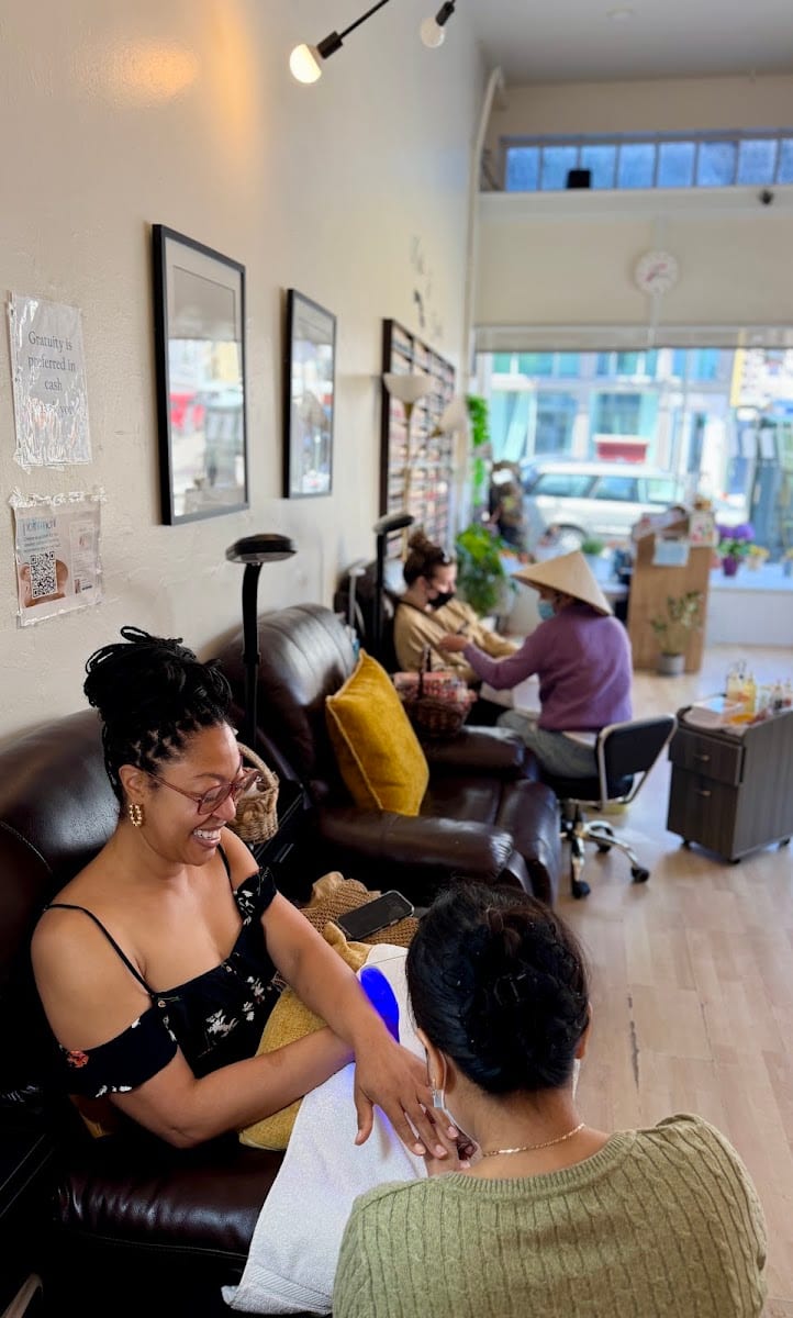 Tint Nail Spa, photo 3