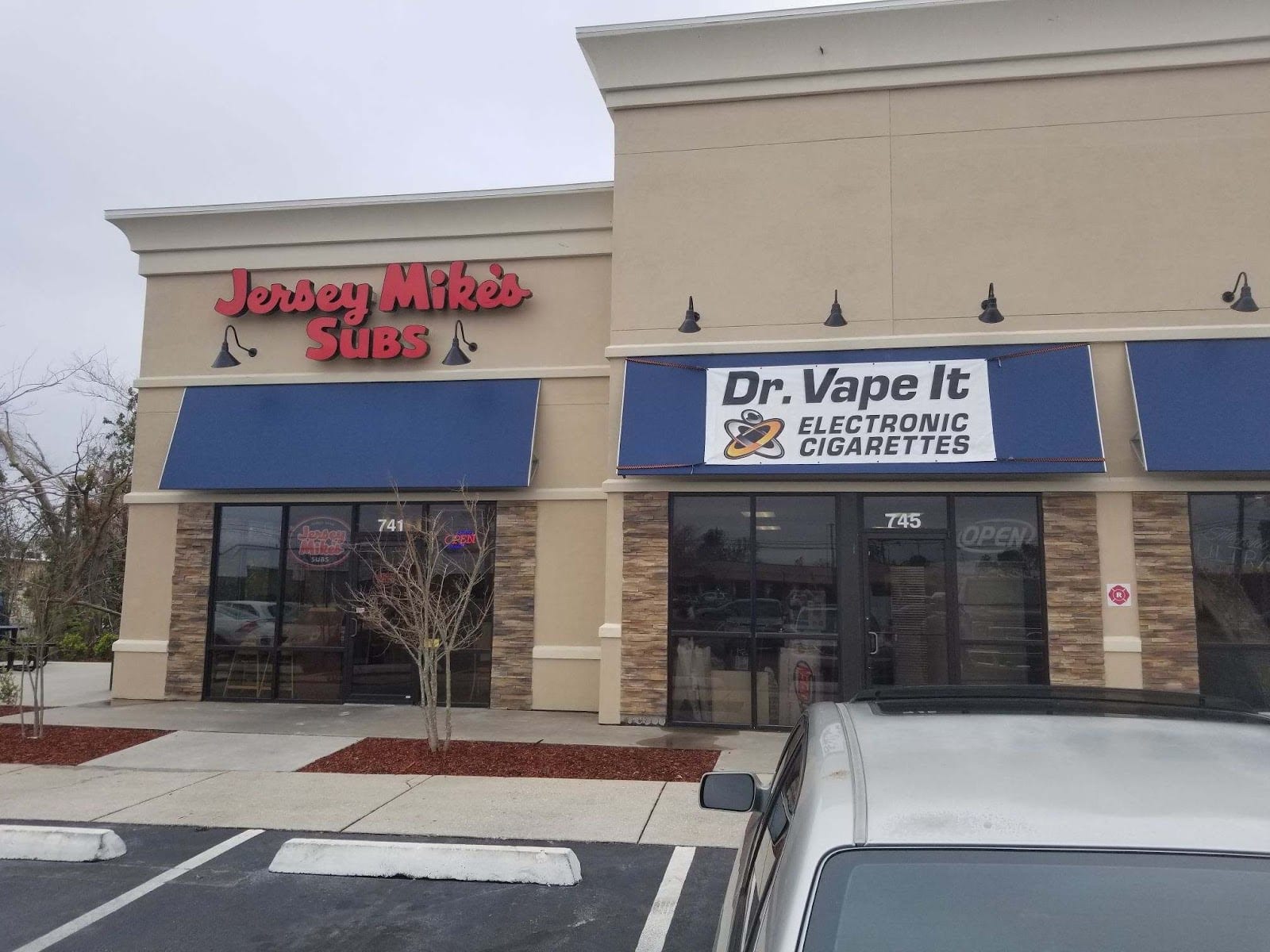 Island Tobacco And Vape smoke shop