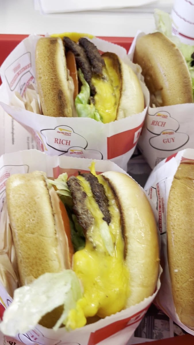 In-N-Out Burger, photo 3