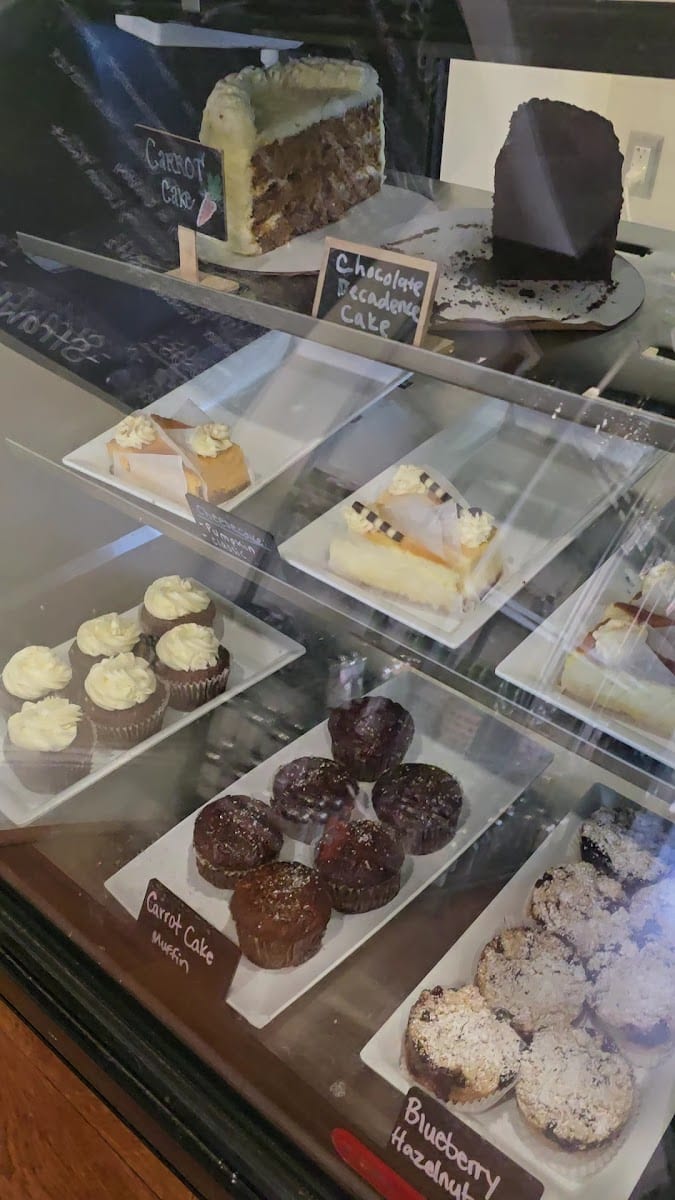 Indulge Bakery & Bistro, photo 2