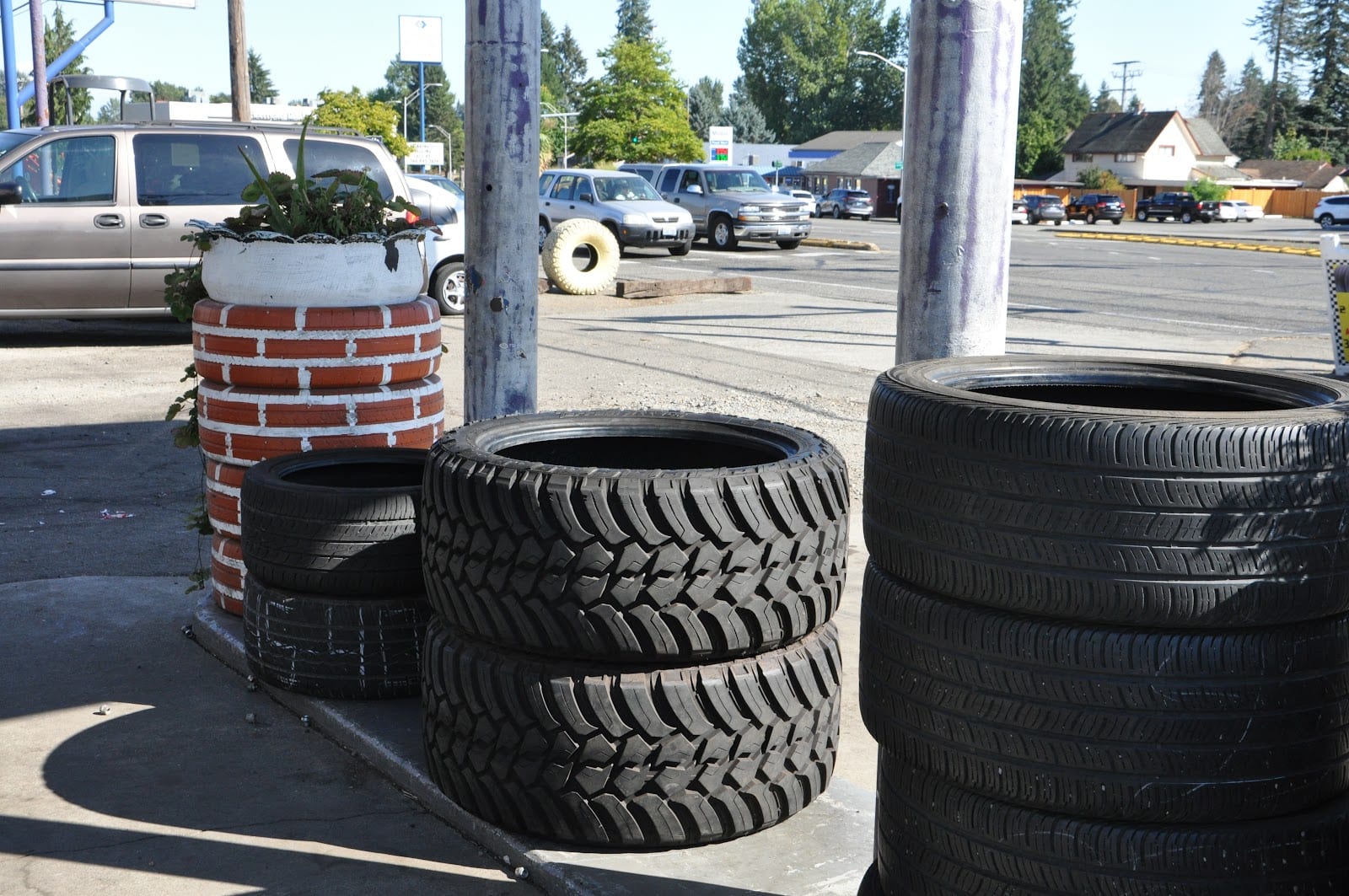 Roldan Tire Shop (Behind Fatso’s Bar& Grill), photo 2