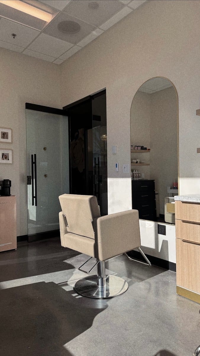 Studio 220 Salon, photo 3