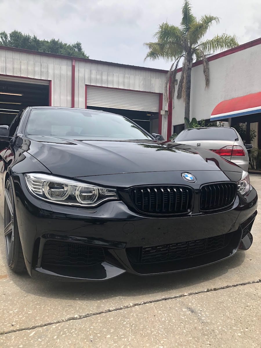 W & W Auto Collision Center