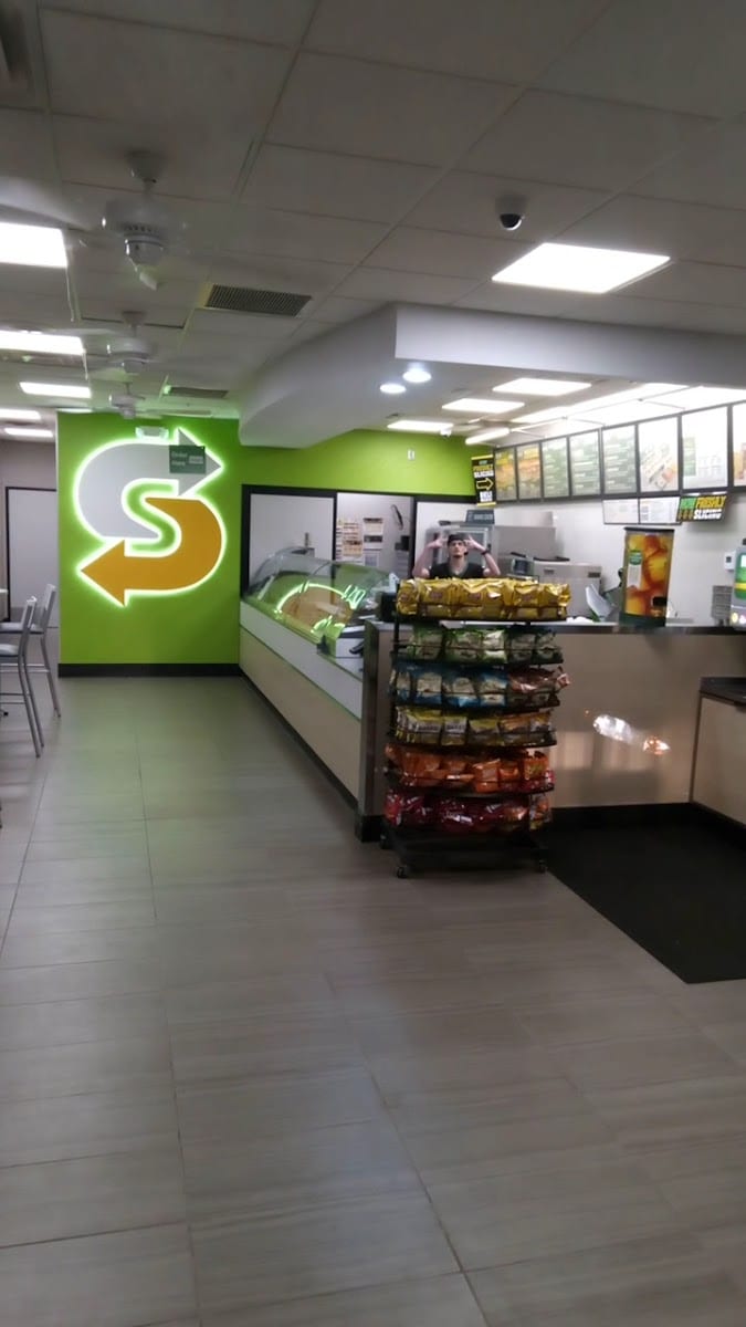 Subway, photo 3