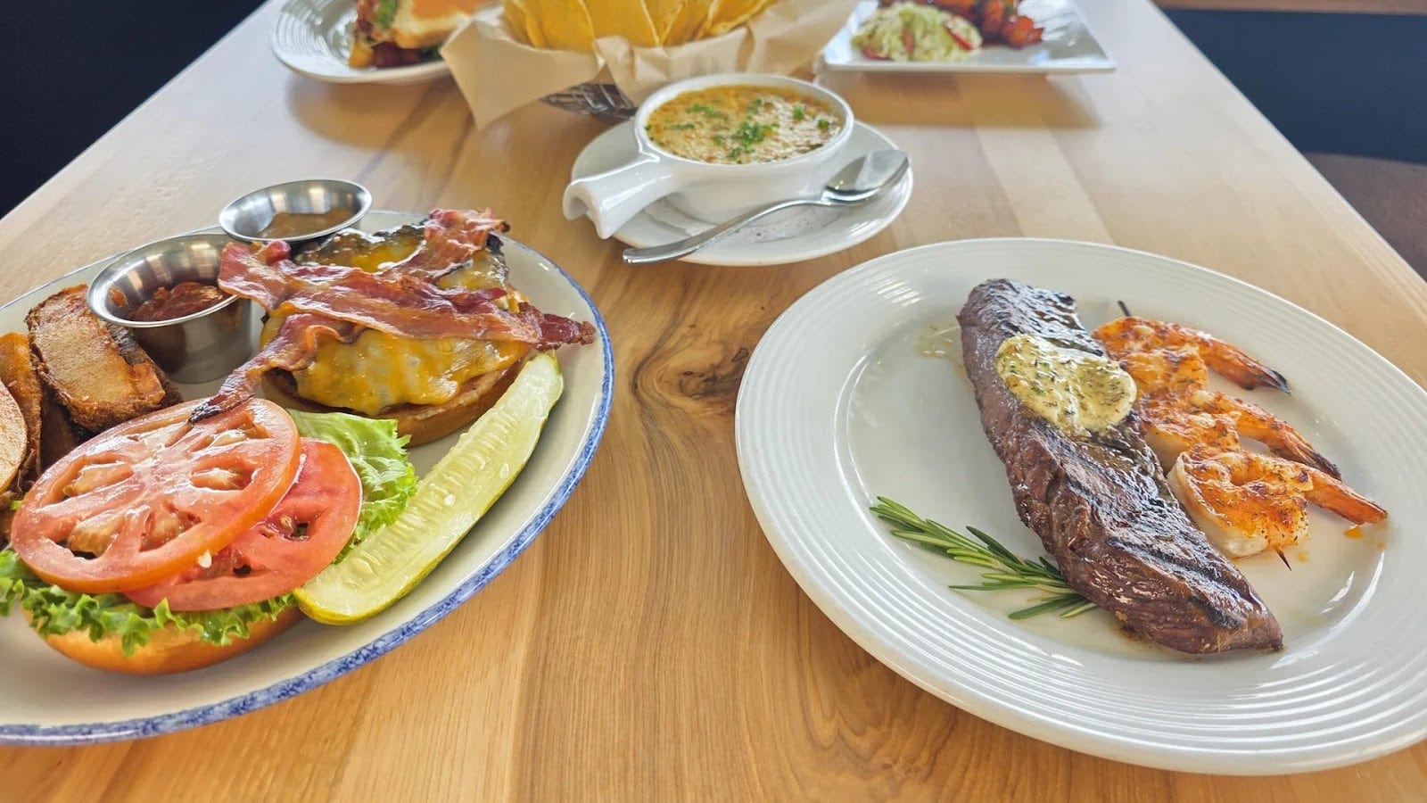 Sulky’s Restaurant & Bar, photo 2