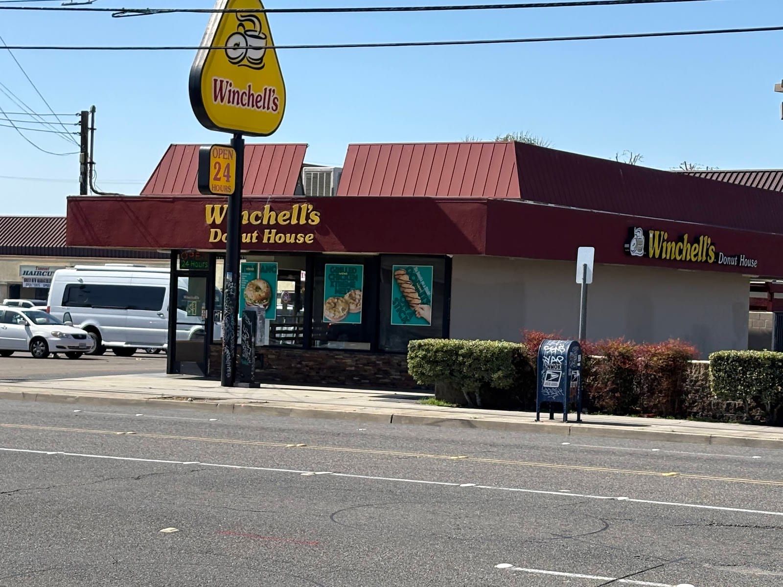Winchell's Donut House, photo 3