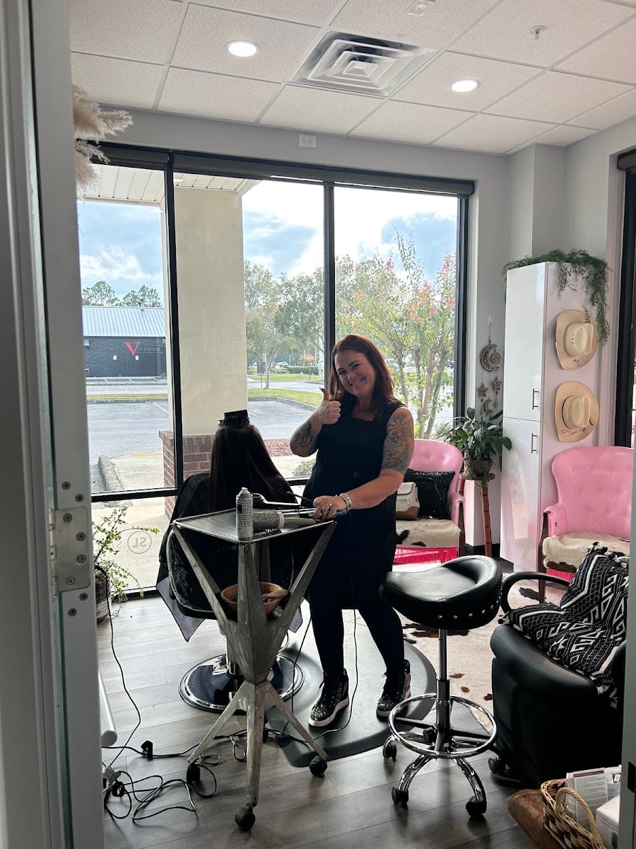 Salon Lofts
