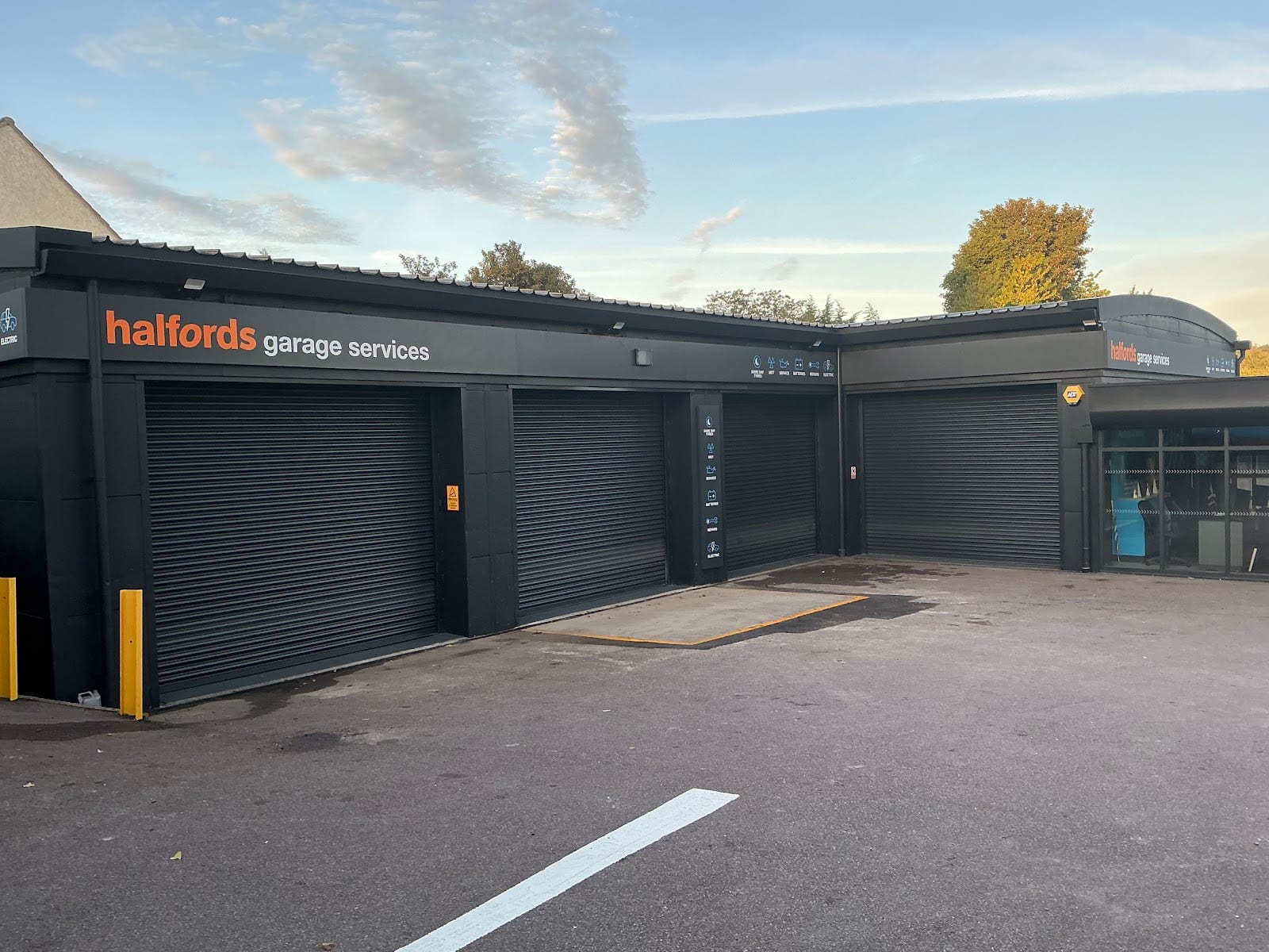Halfords Garage Services Norwich, photo 2