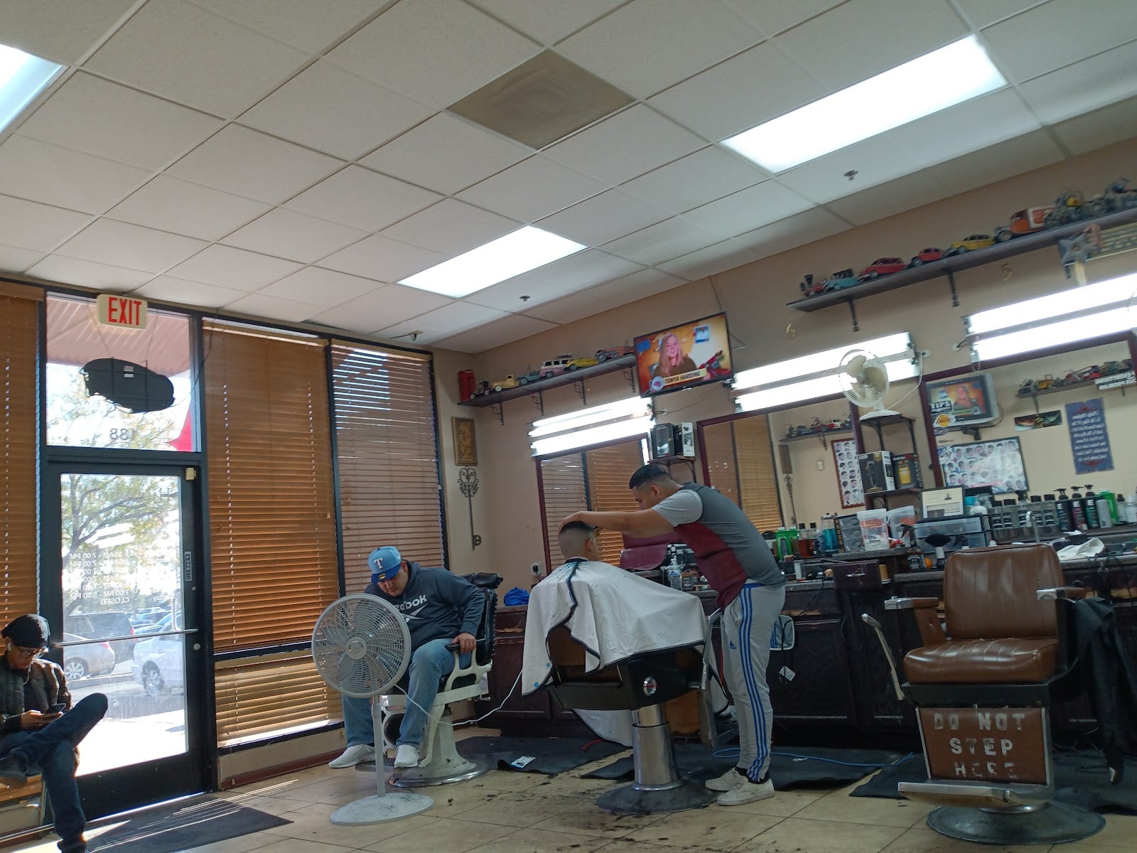 Humphrey's Barbershop