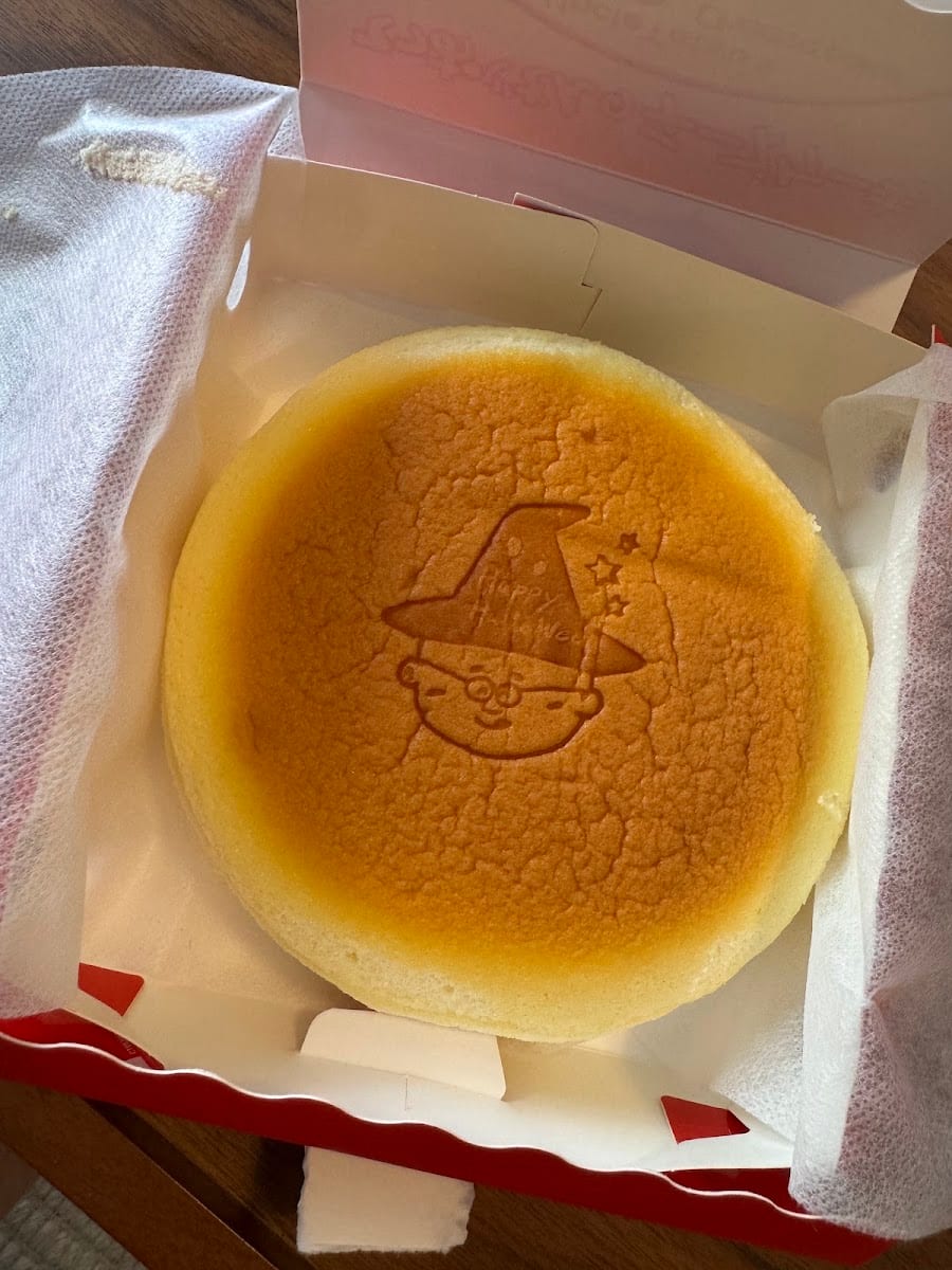 Uncle Tetsu's Japanese Cheesecake, Hillcrest Mall, photo 4