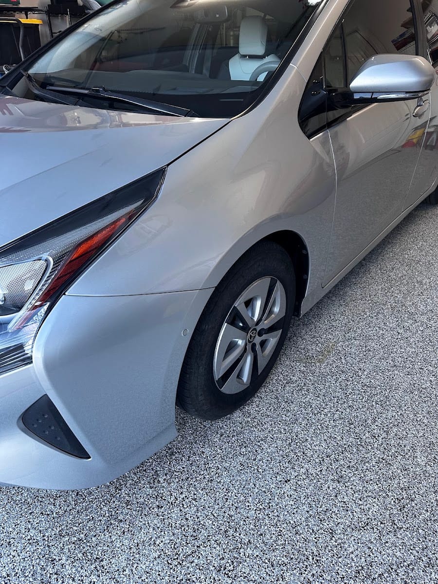 Cascade Collision Repair, photo 3