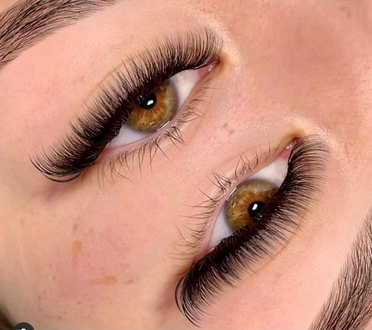 Lashes_skincarebyeve