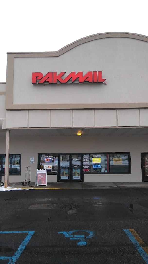Pak Mail