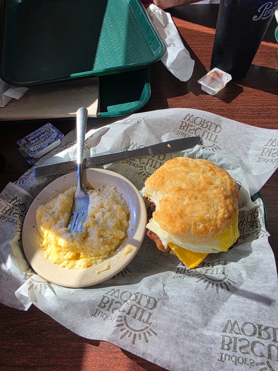 Tudor's Biscuit World, photo 3