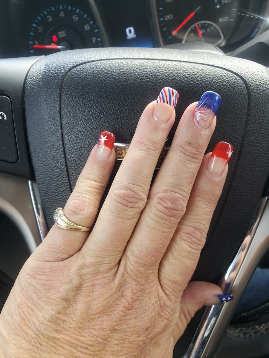 Diva Nail & Spa