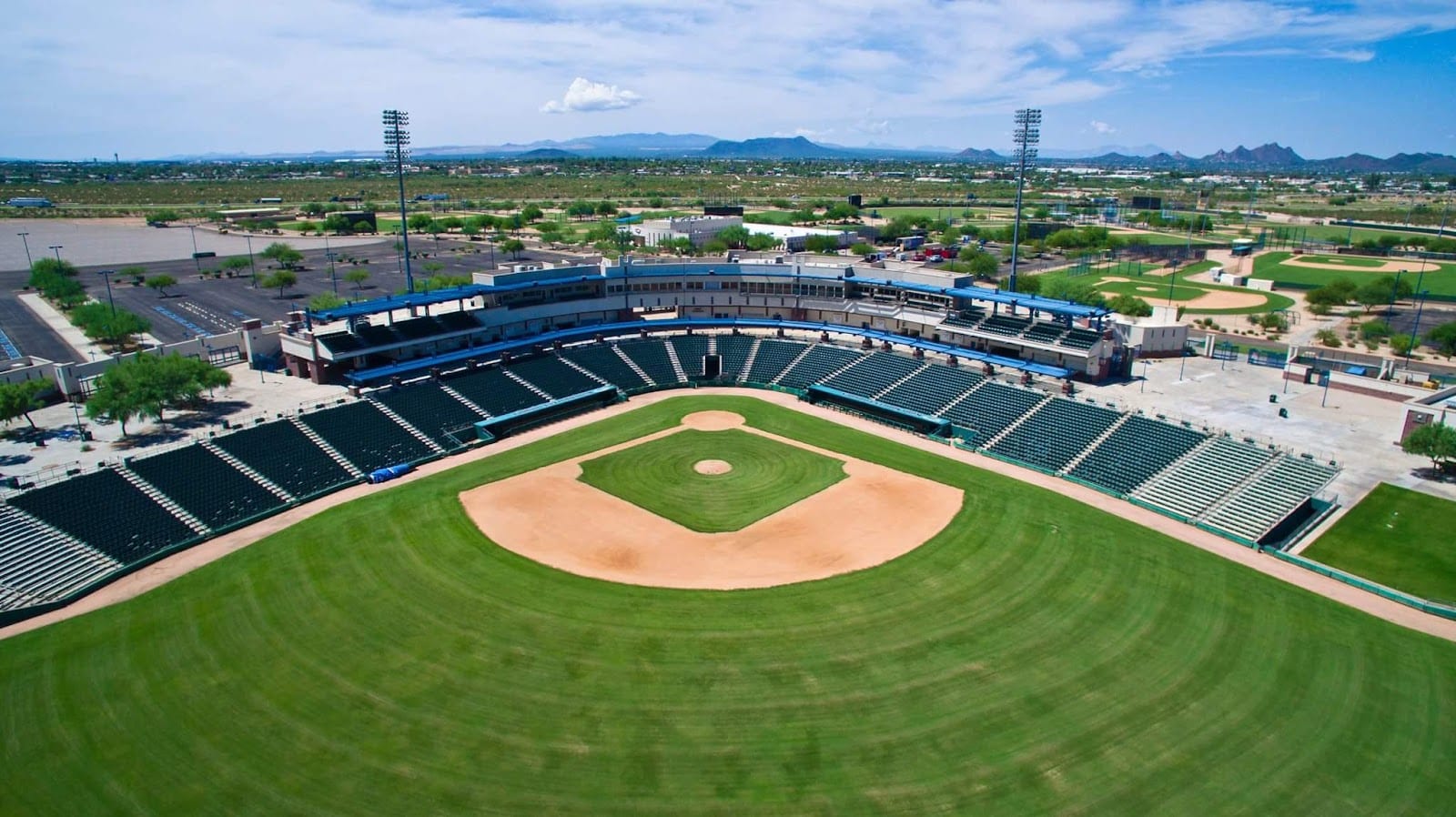 Kino Veterans Memorial Stadium