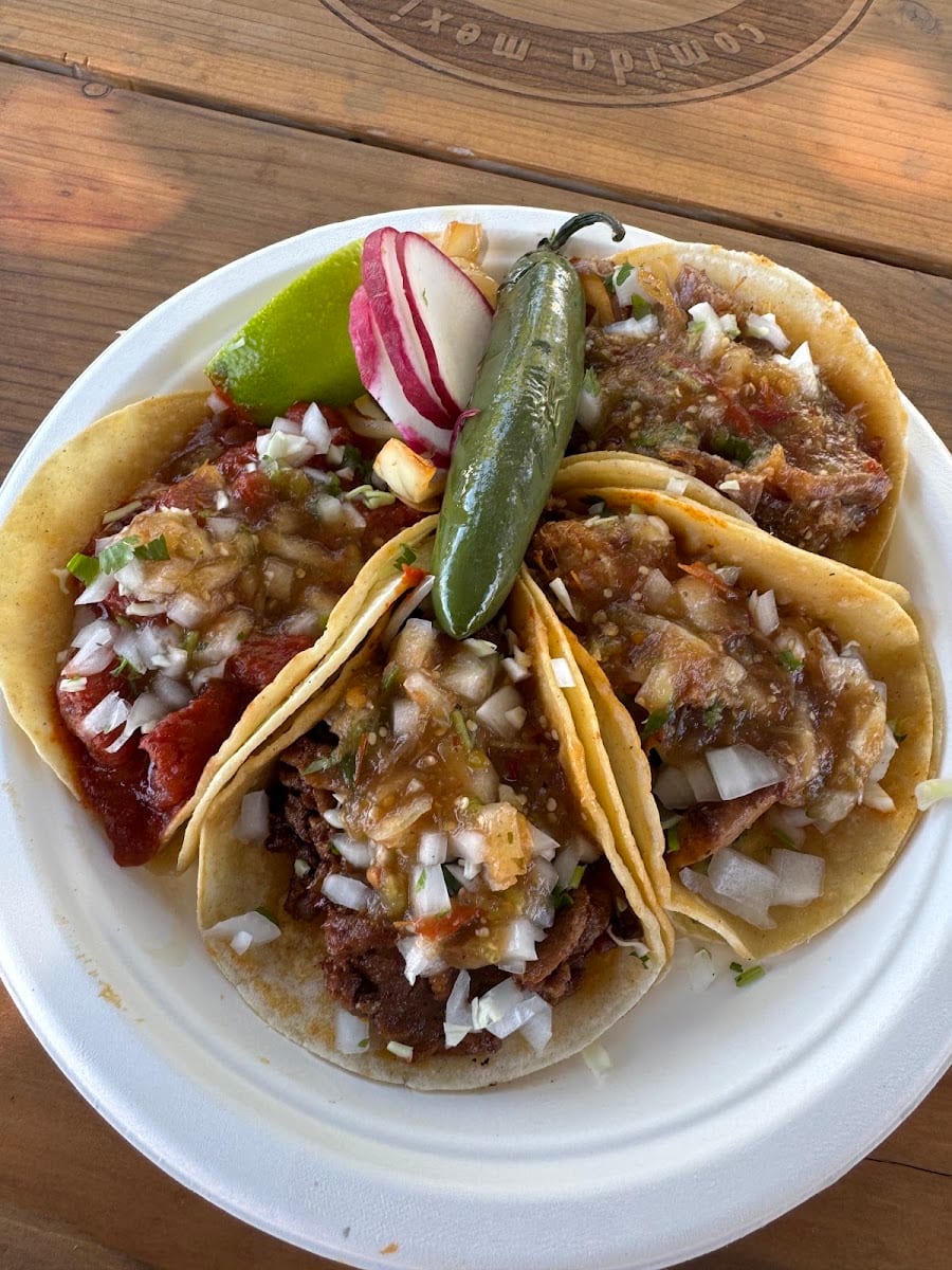 Tacos el Muchacho Alegre (Happy Boy), photo 3