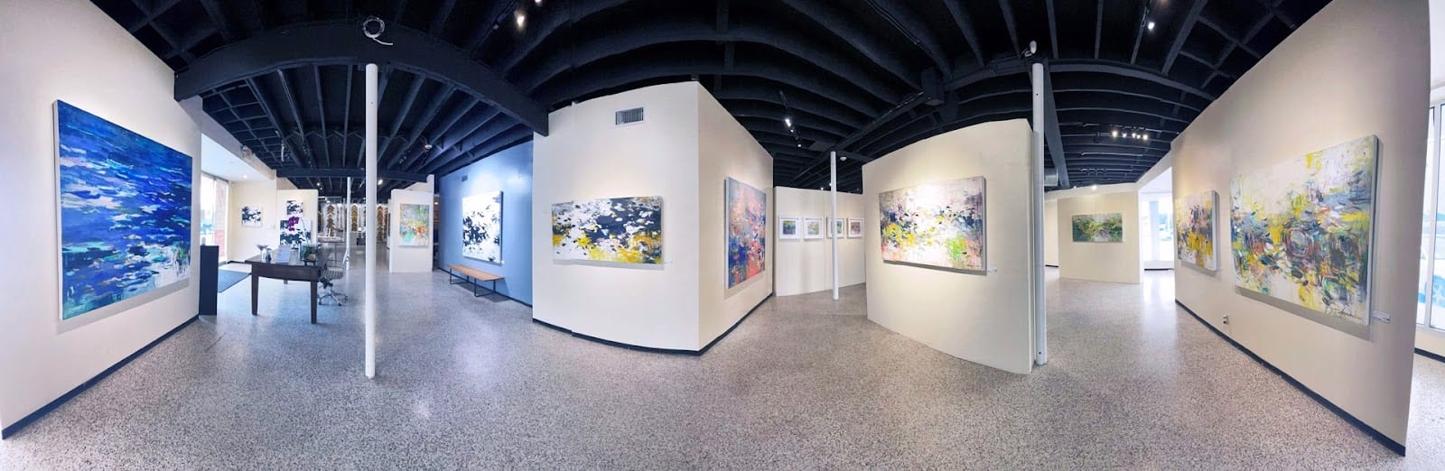 Michael Murphy Gallery, photo 2