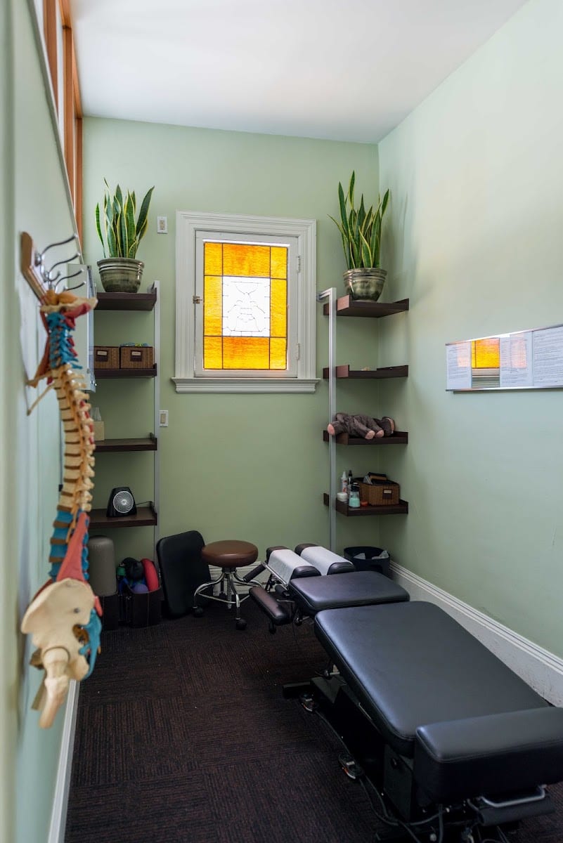 Fitwell Chiropractic Sports Medicine, photo 2