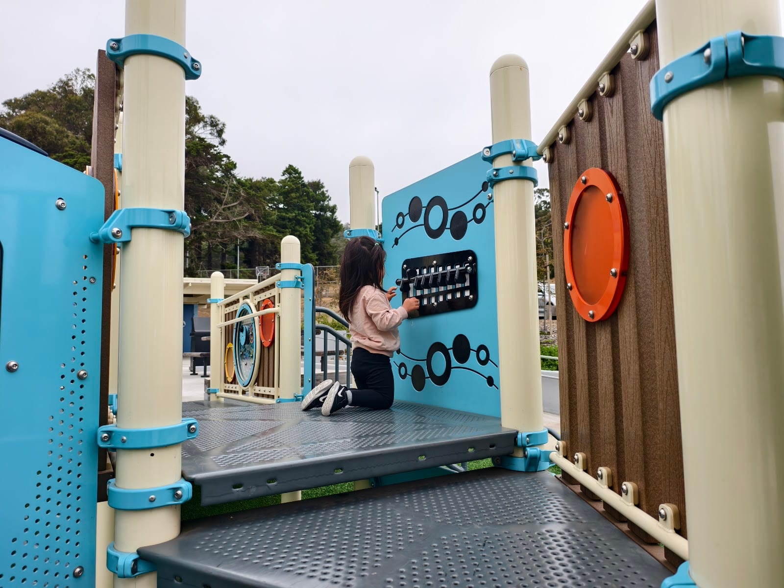 Herz Playground