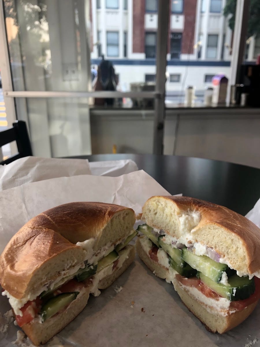 Nina's Cafe