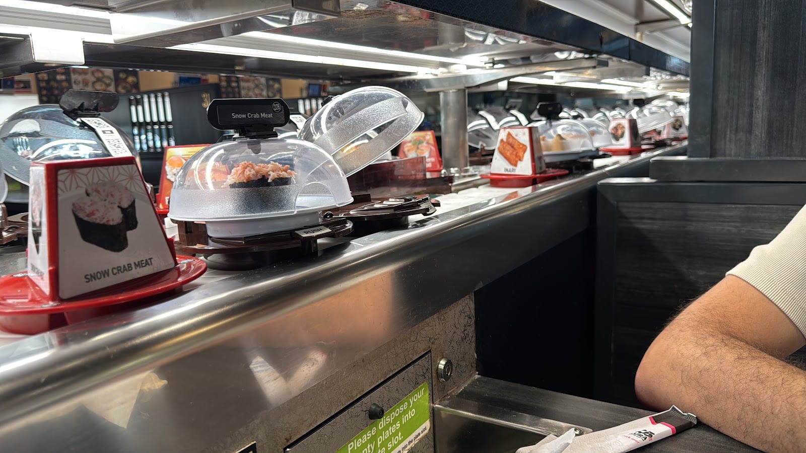 Kura Revolving Sushi Bar, photo 4