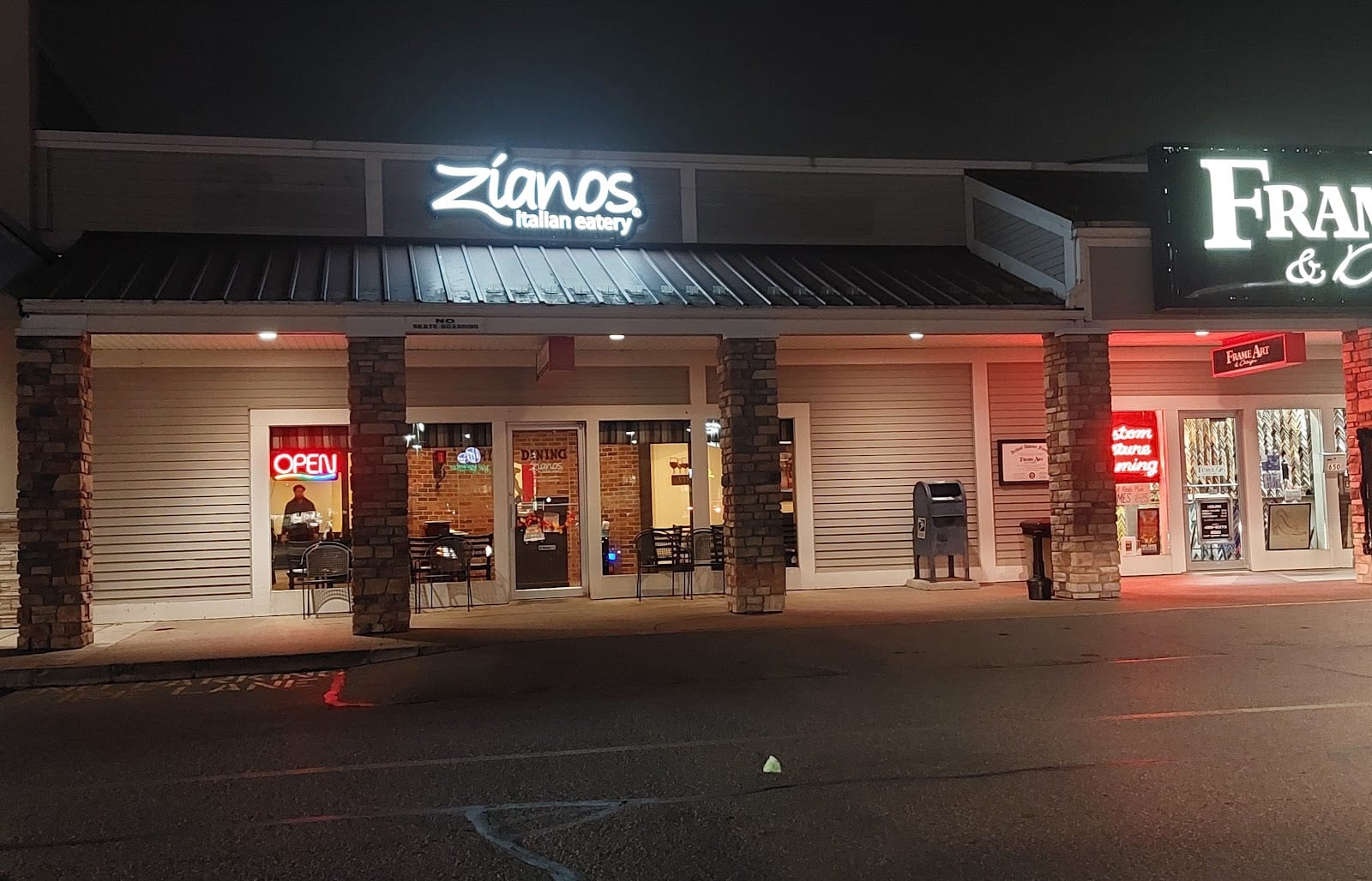 Zianos Italian Eatery, photo 2