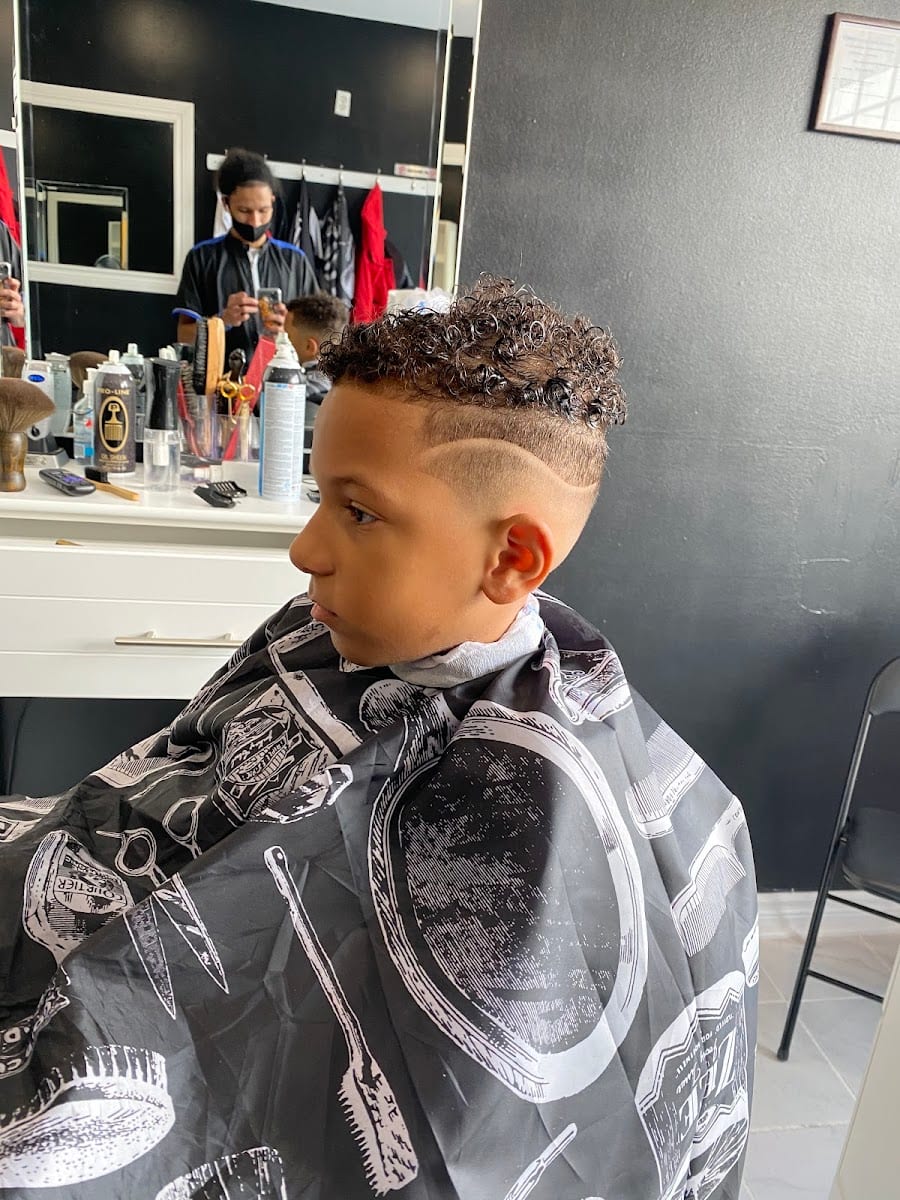 Looney Tunes Barber Shop, photo 3