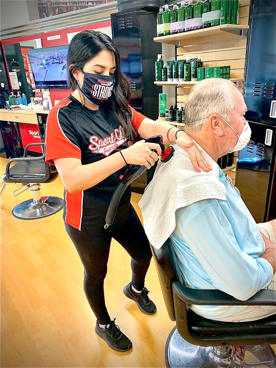 Sport Clips Haircuts of West University, photo 3