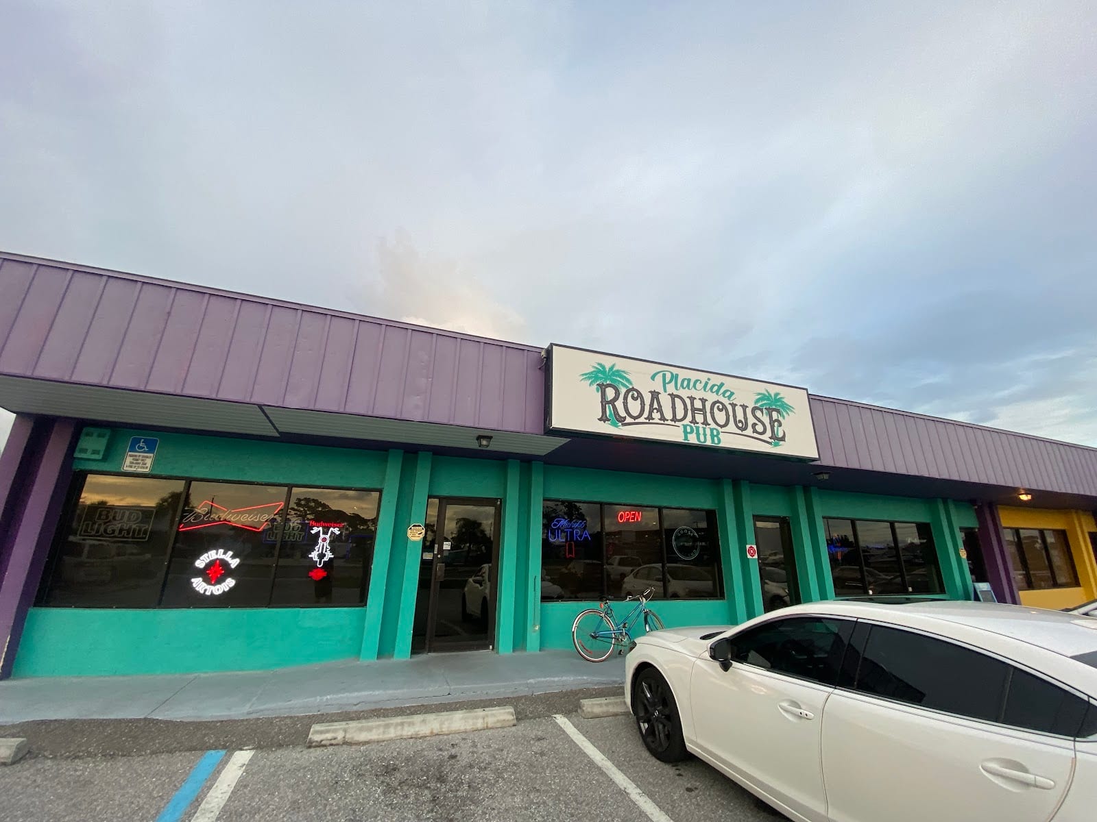Placida Roadhouse Pub and Pizza