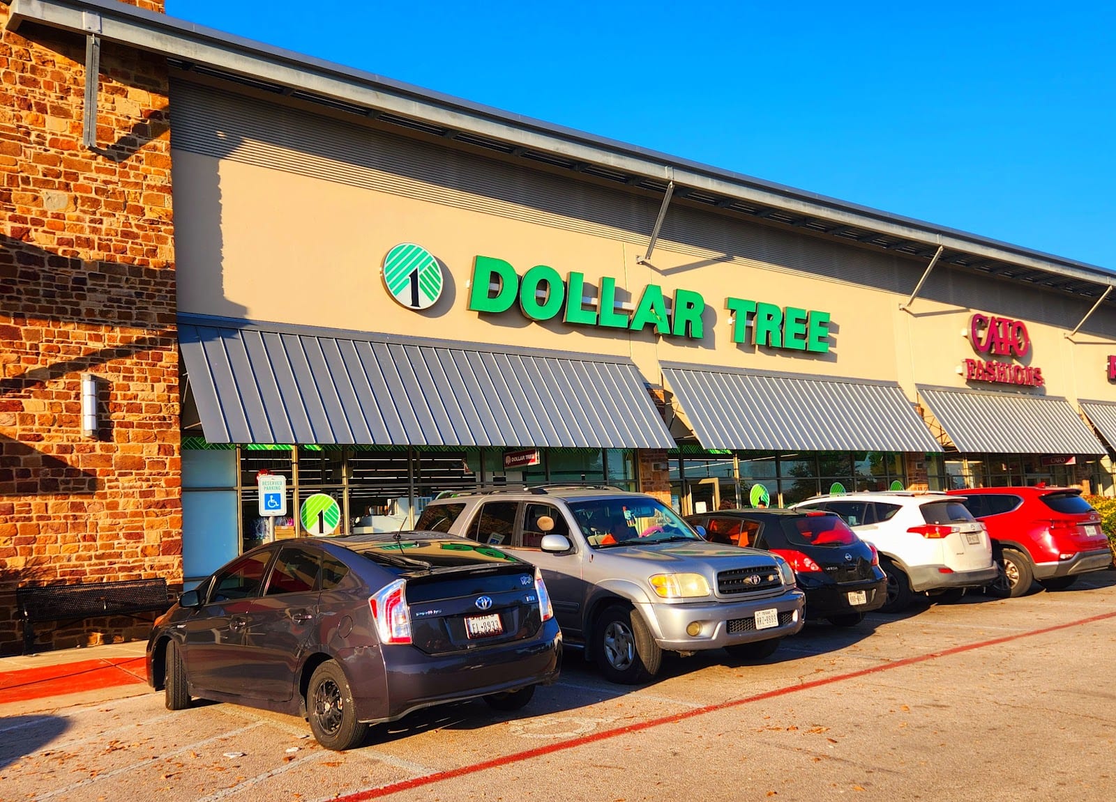 Dollar Tree, photo 3