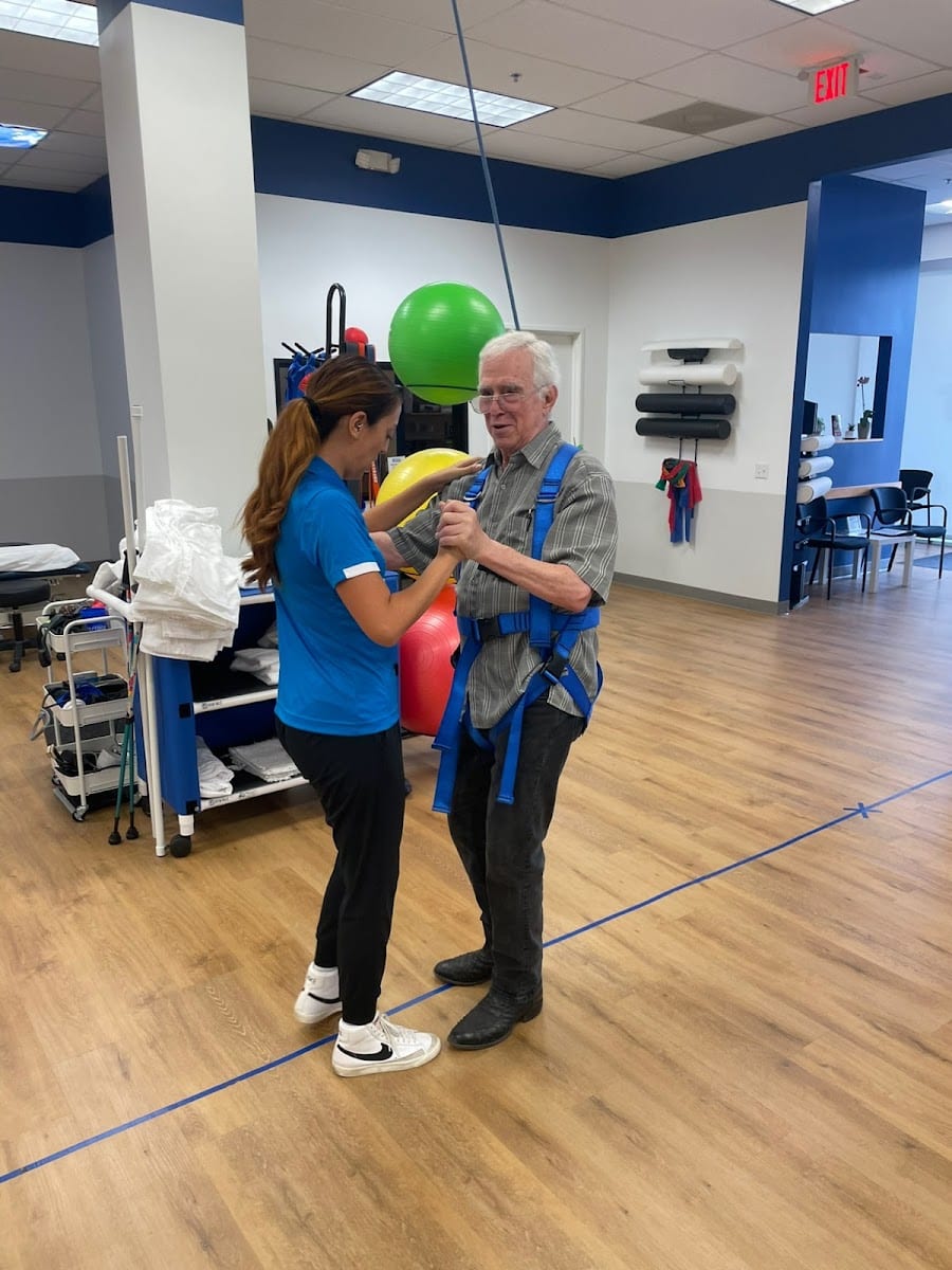 FYZICAL Therapy & Balance Centers - Round Rock, photo 4