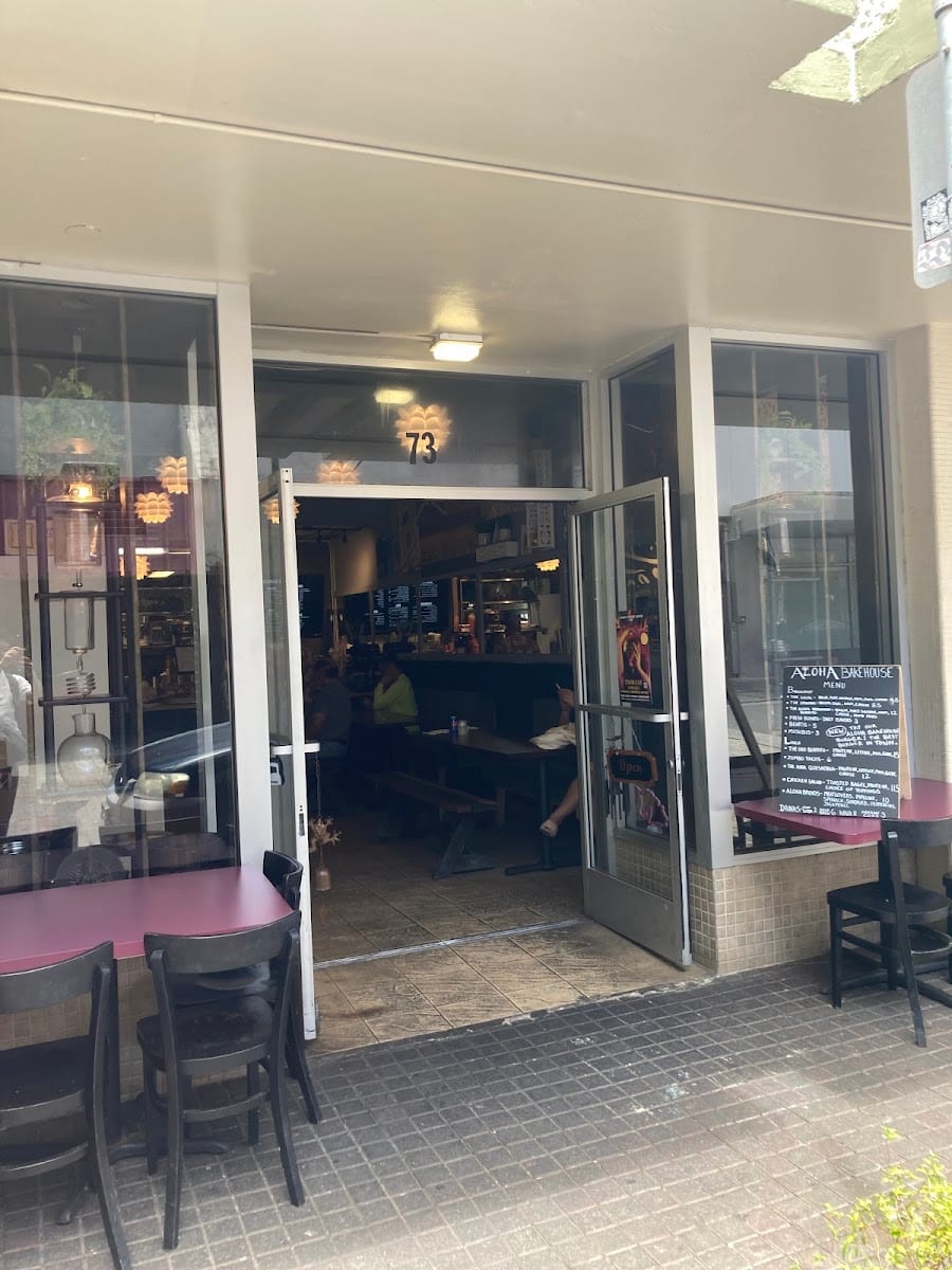 Aloha Bakehouse & Cafe