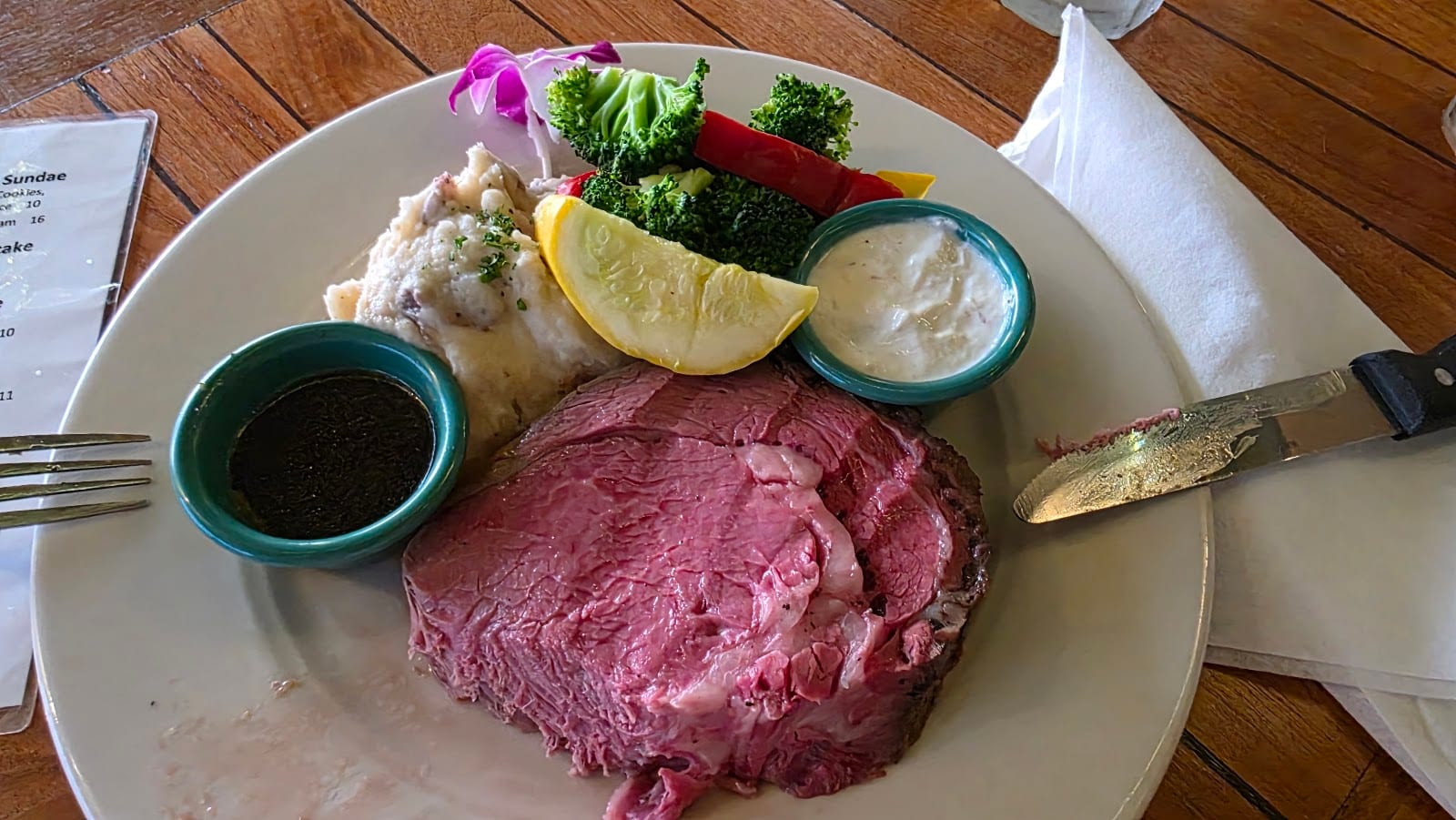 Lei Lei's Bar & Grill, photo 3