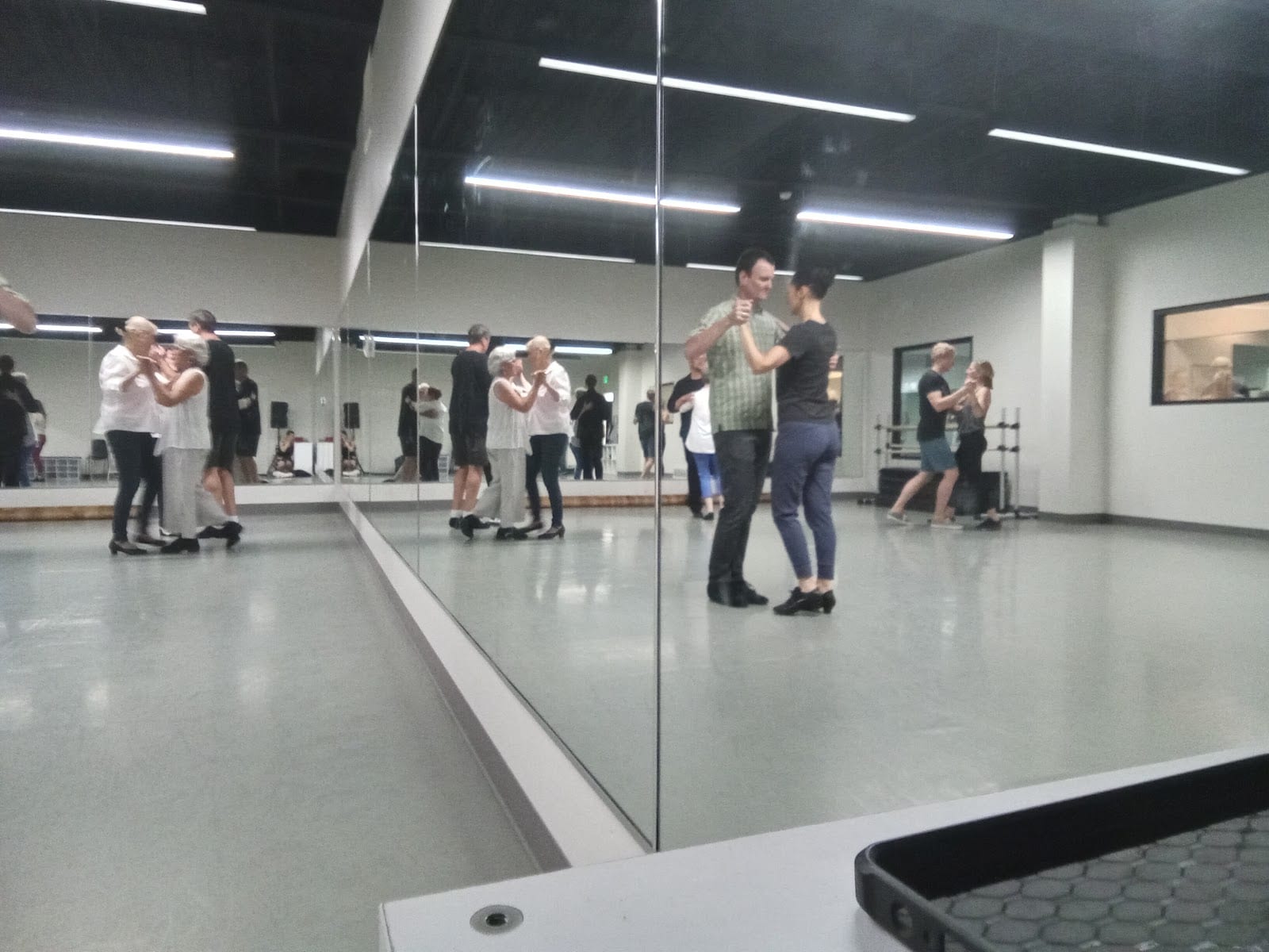 Two Flame Tango, photo 3