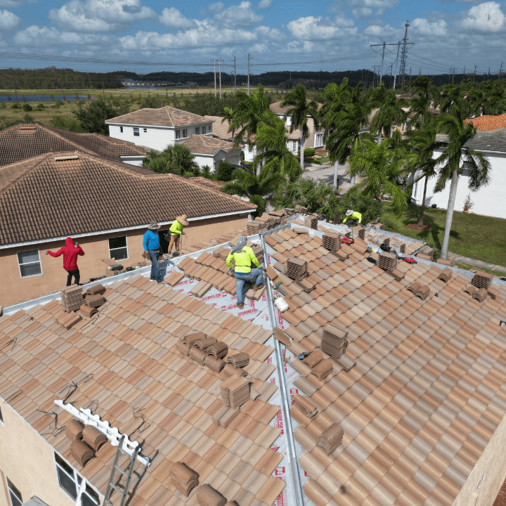 Universal Roofing Company, photo 4