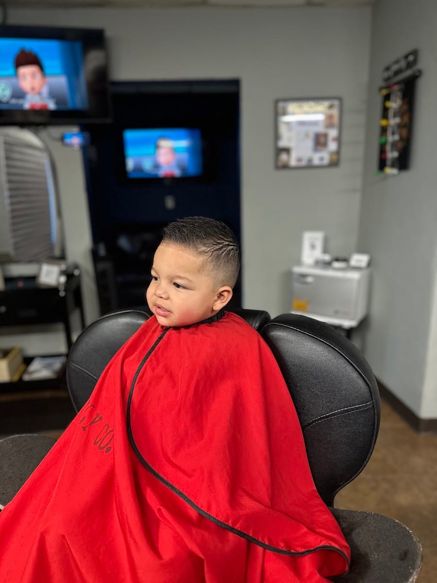 Lighthouse Barbershop, photo 3