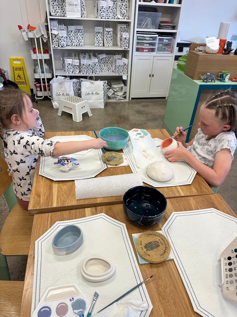 Color Me Mine, photo 4