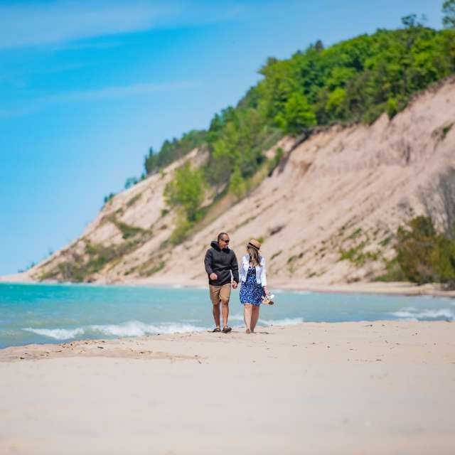 Grand Traverse Beaches Face Level-2 Water Warning—What’s Behind the Rising Risk?