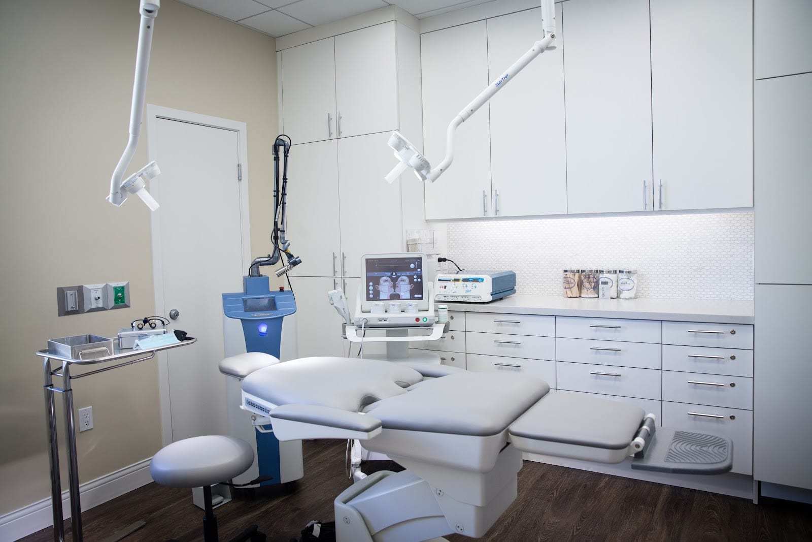 Lynn Chiu-Collins, MD, Union Square Facial Plastic Surgery, photo 2