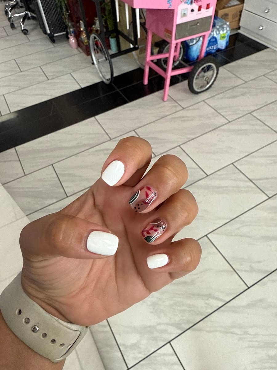Elegant Nails, photo 4