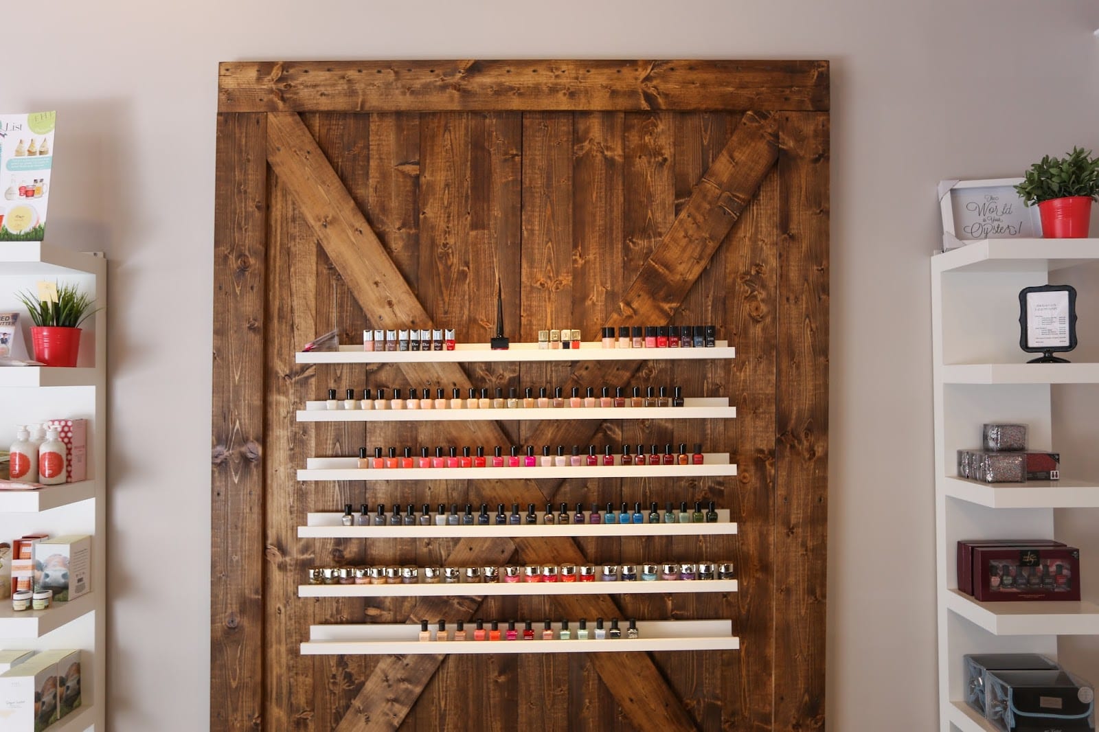 Paint Nail Bar, photo 2