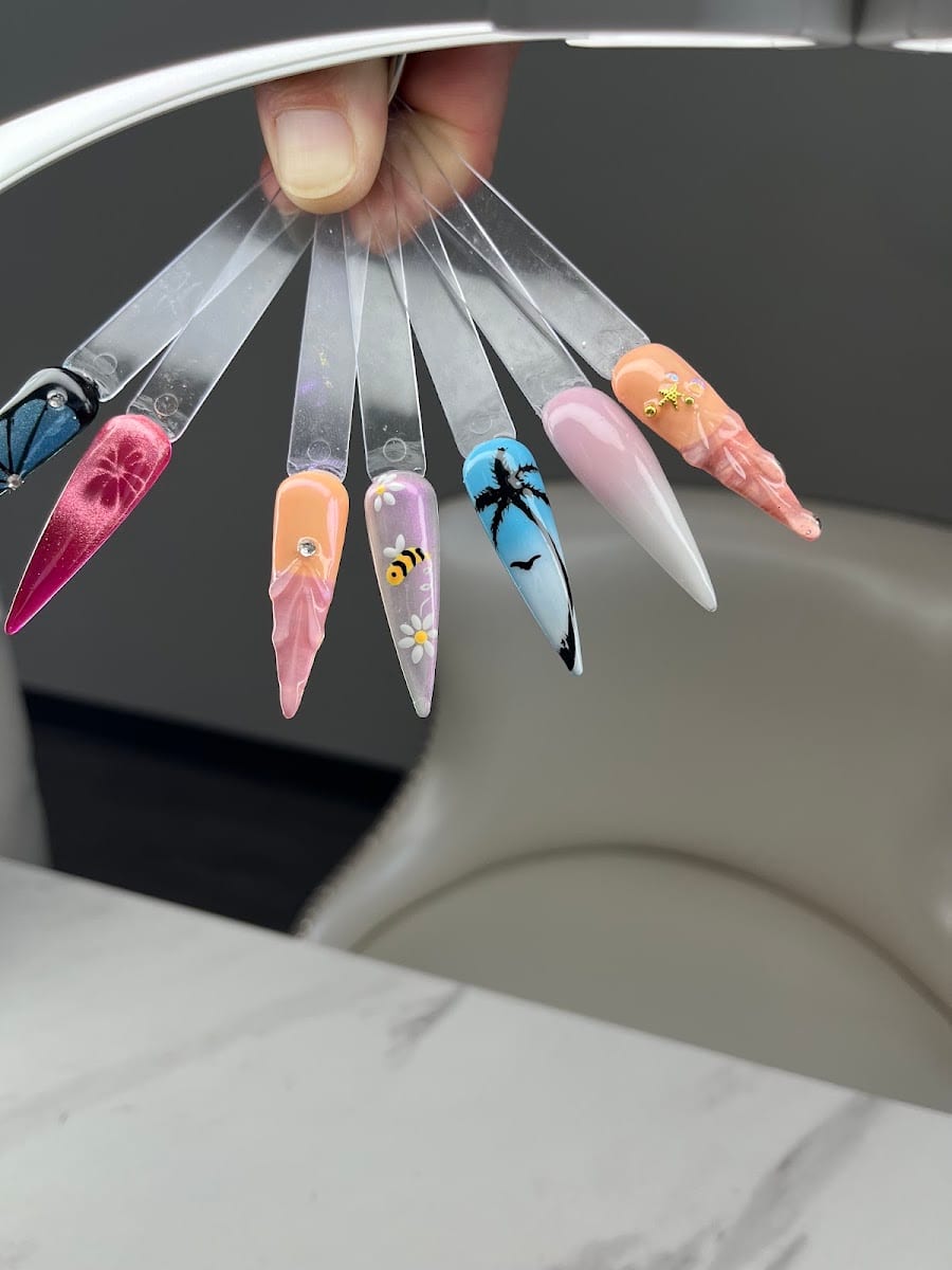Sizzling Nail Salon, photo 3